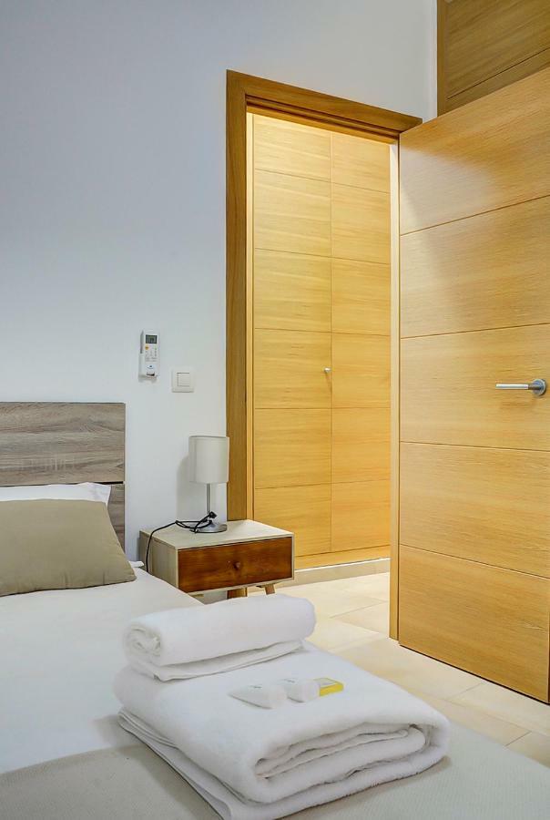 Apartamento San Julian Sevilla Exterior foto